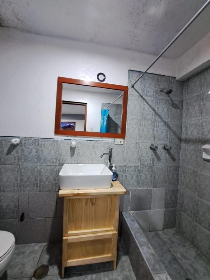 Hotel Alpamayo Guest House Уарас Экстерьер фото
