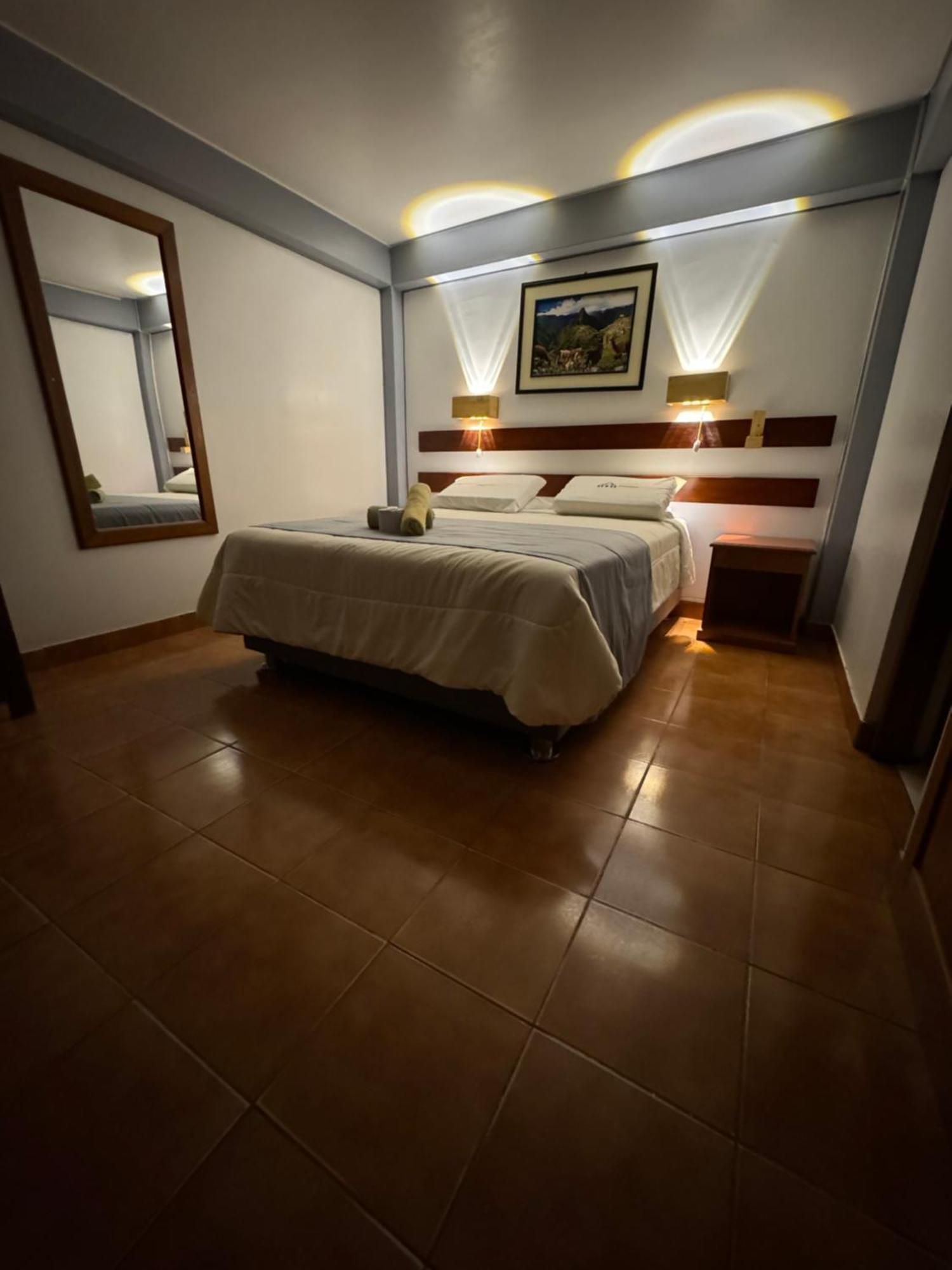 Hotel Alpamayo Guest House Уарас Экстерьер фото