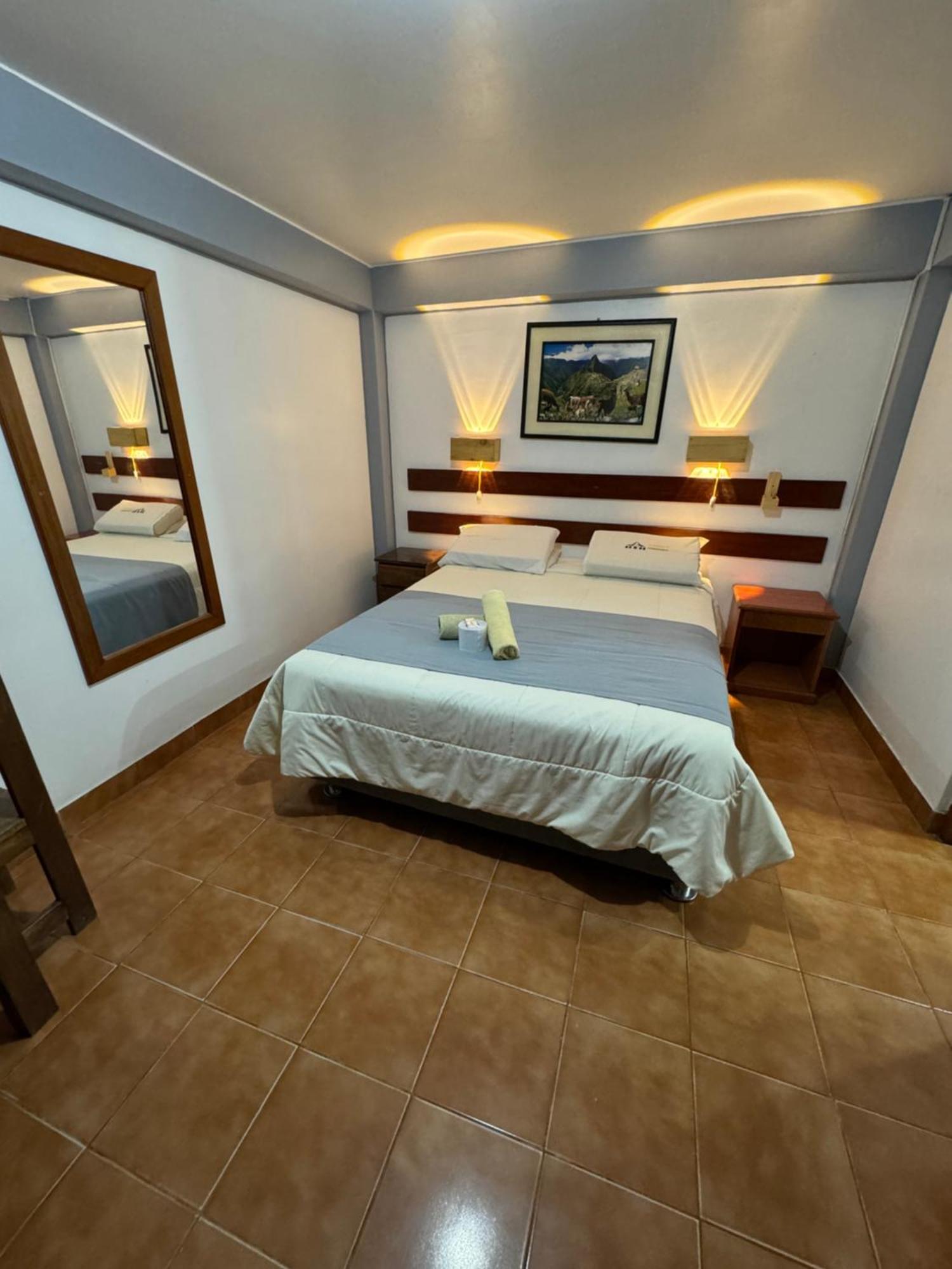 Hotel Alpamayo Guest House Уарас Экстерьер фото