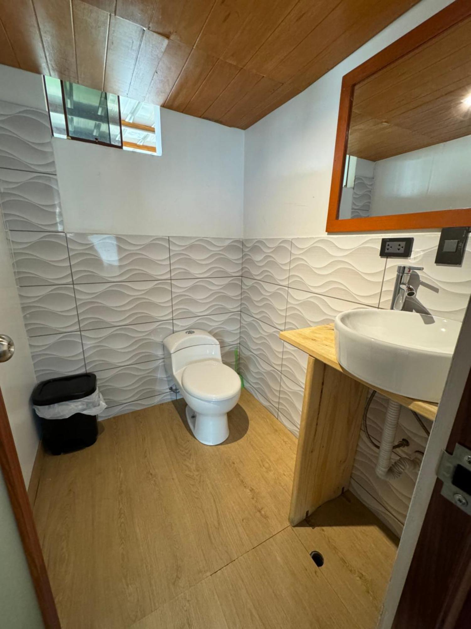 Hotel Alpamayo Guest House Уарас Экстерьер фото